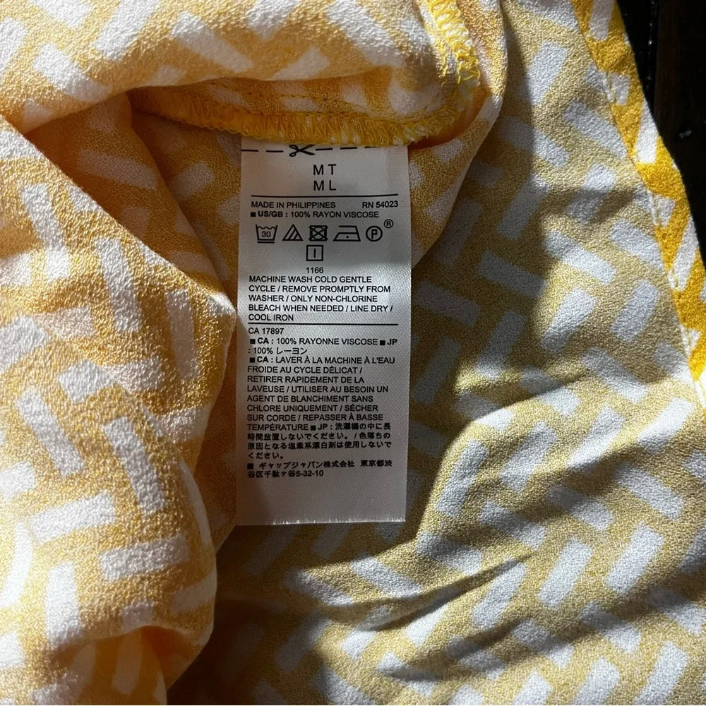 Banana Republic Womens Dress Yellow Medium Flowy V Neckline Flutter Sleeves - Picture 8 of 8